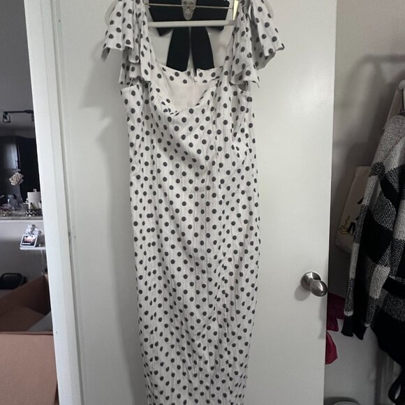 Bow-Shoulder Slim Midi Dress - Picture 3 of 5